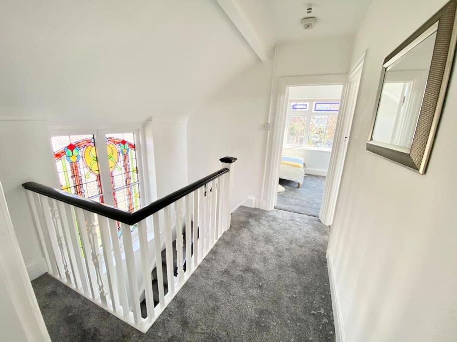 Charming Seaside Cottage In Leigh-On-Sea Southend-on-Sea Exterior photo